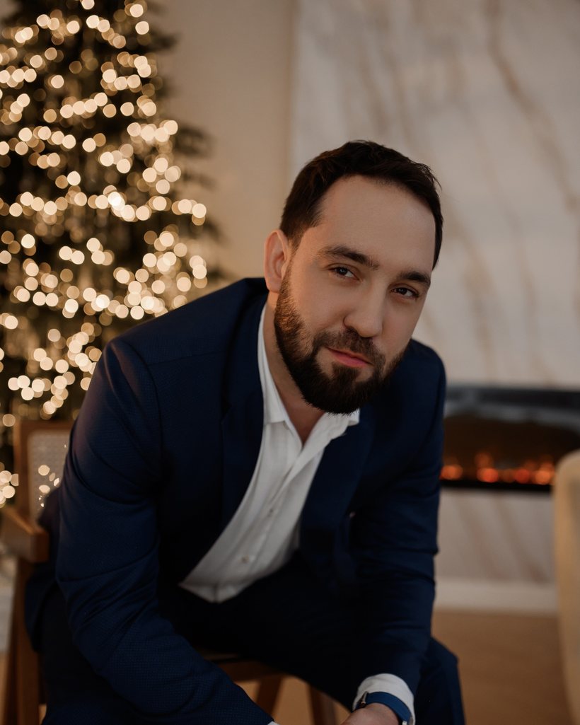 Марат Васильев — руководитель проектов gurucontext